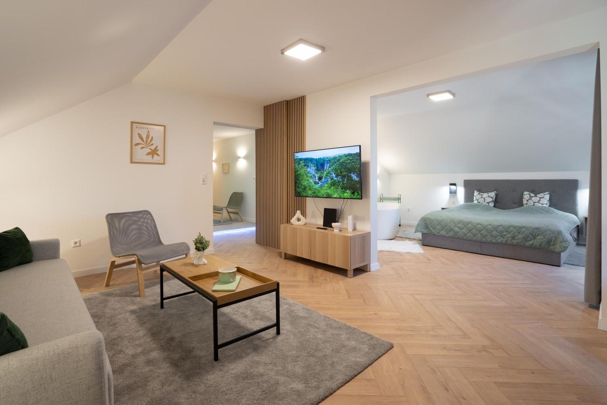 Lux Loft